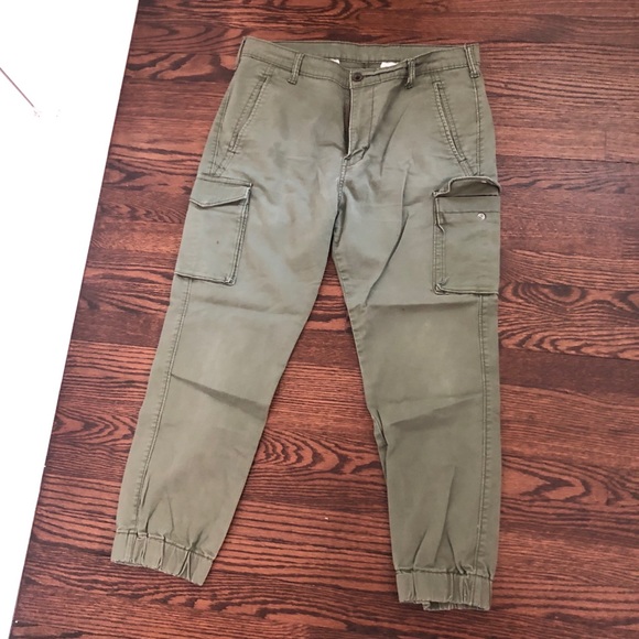 Levi's Other - Levi’s Men’s Green Cargo Pants Joggers